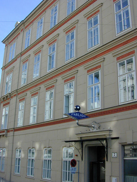 Hilight Suite Hotel Hotel